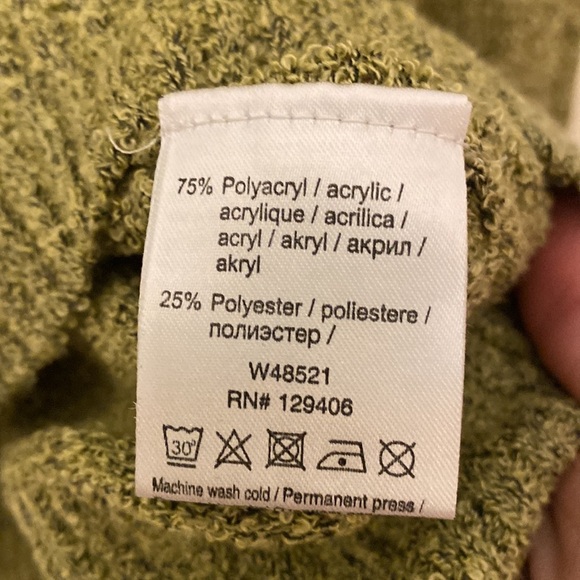 Sage Green Cross V-Neck Sweater Size 12 #367 - Picture 11 of 13